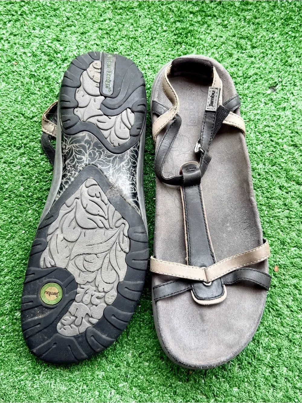 Jambu Grey Black T-Strap Outdoor Water Sandals Women's US 9.5M All-Terrain Sport